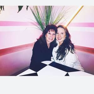 Meet your Posher, Deirdre